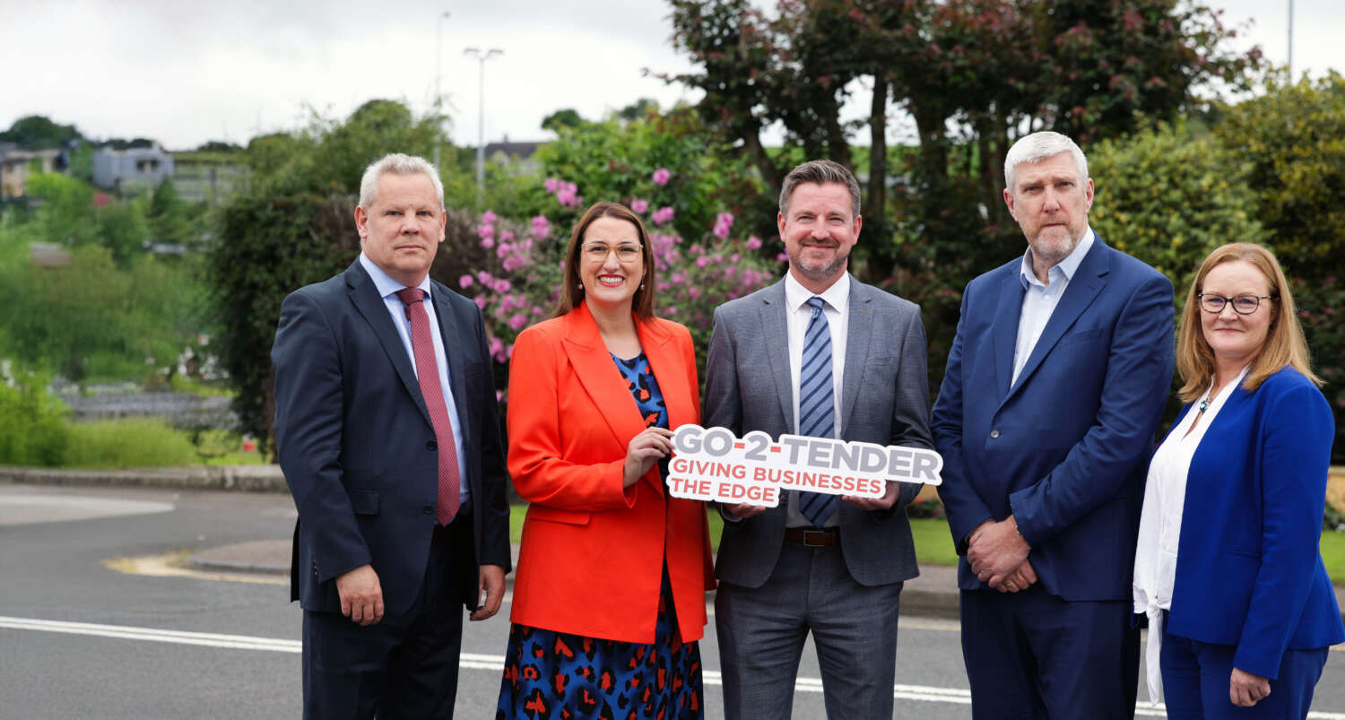 Finance Minister John O Dowd Minister Emer Higgins and representatives from Inter Trade Ireland Office of Government Procurement and Construction and Procurement Delivery