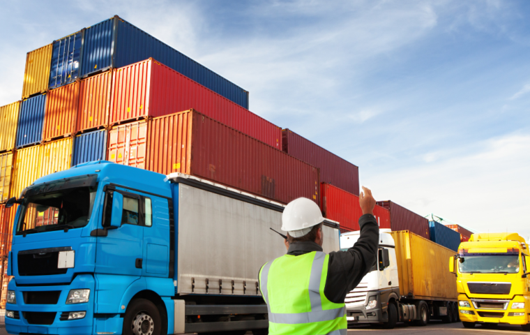 Container terminal with trucks with freight forwarding manager